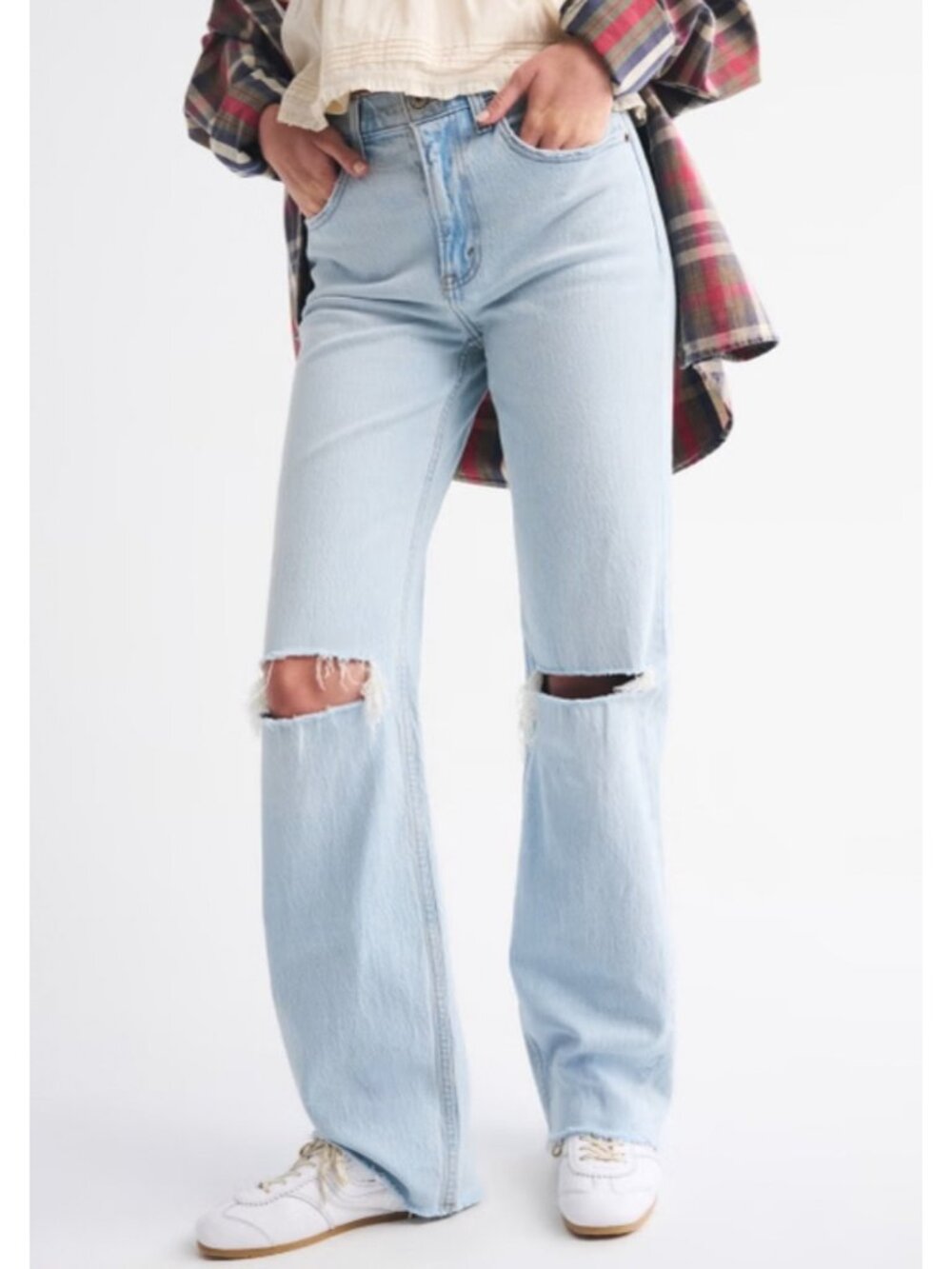 Abercrombie & Fitch The 90's Relaxed Jean High Rise Curve Love